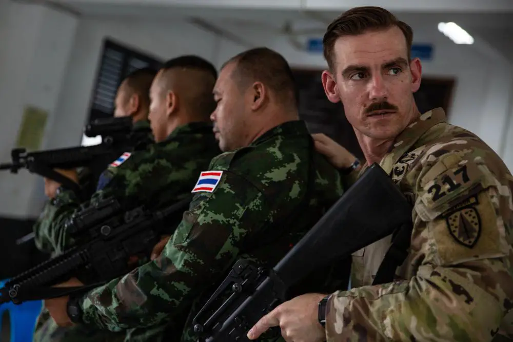 SFAB Advisor trains with Royal Thai Army
