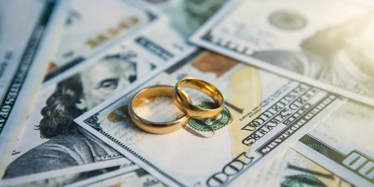 Alabama monetary advisor shares cash subjects for newlyweds