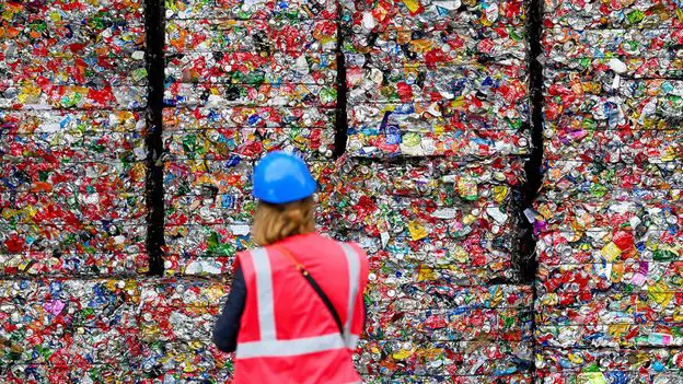 How recycling can help the climate and other facts