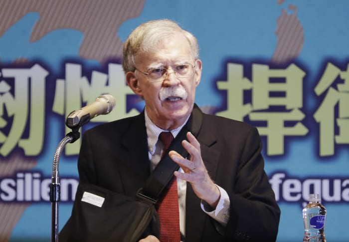US ex-security adviser requires nearer ties with Taiwan