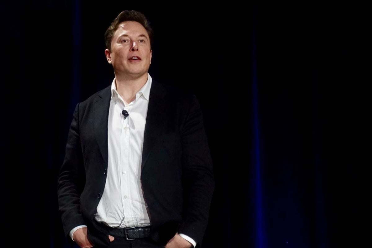 Lawsuit Claims Elon Musk Told Advisor That Twitter Would Only Pay Rent 'Over My Dead Body'